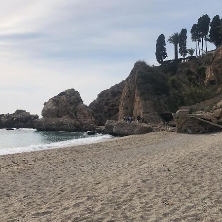 Torrecilla Sirena Beach Нерха Екстер'єр фото