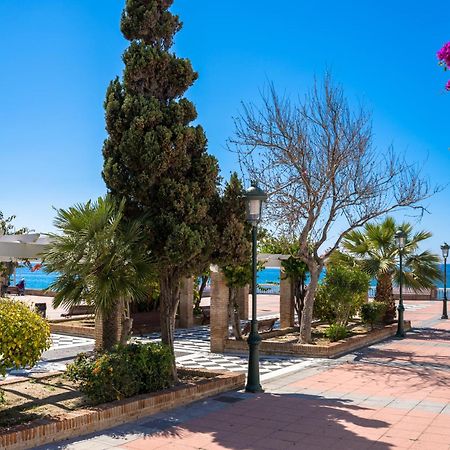 Torrecilla Sirena Beach Нерха Екстер'єр фото